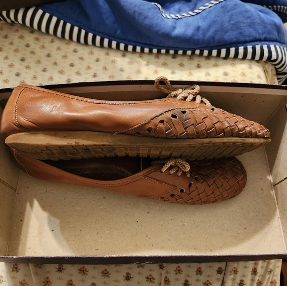 VINTAGE Armadillos Kelly leather lace up loafer style, brown size 8 - Picture 5 of 6